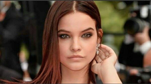 Barbara Palvin'in Kahverengi Gözlü Halı mi Selena Gomez mi?