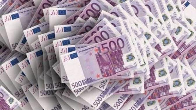 Elinize 100 milyar euro para verseler o parayla neler yaparsınız?