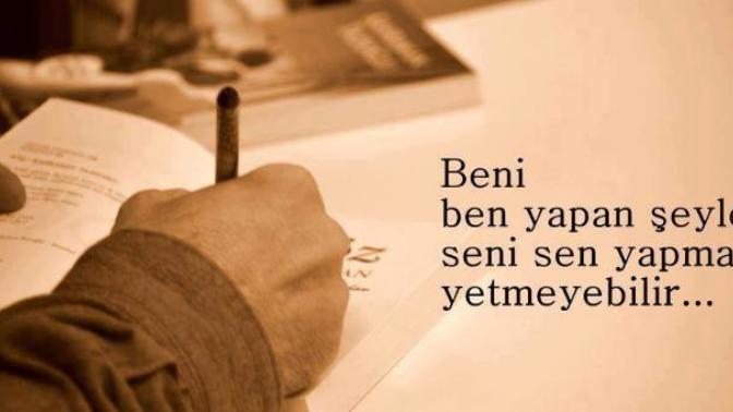 Bir insan ne zaman kendini tanimaya baslar? Kendini tanimak sizce nedir?