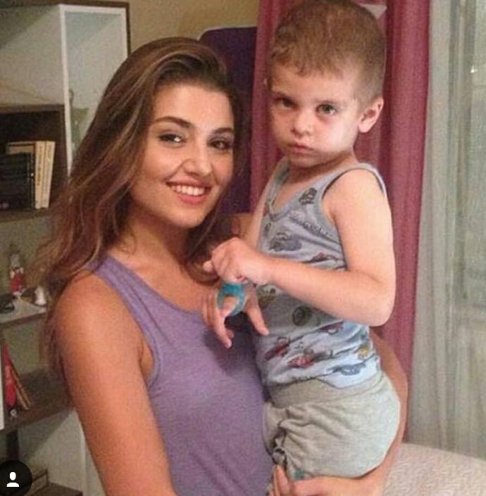 Hande Erçelin Avrupai bir Güzelligi mi var?