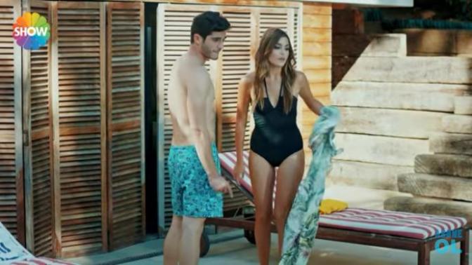 Hande Erçel fiziğı güzel mi mayo ile (resimli)?