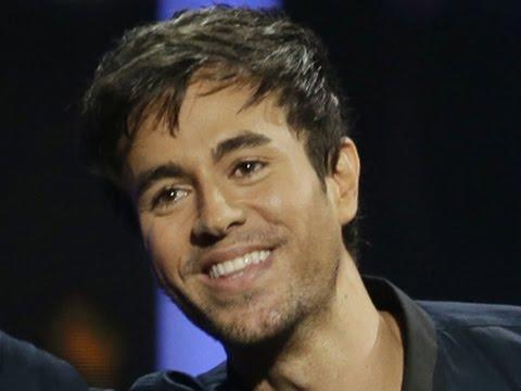Merhaba KS 😈 burada Enrique Iglesias'a benzeyen biri var mı <br /><br />🙊🙊🙊 ?