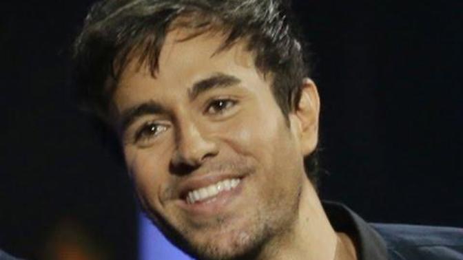 Merhaba KS 😈 burada Enrique Iglesias'a benzeyen biri var mı 

🙊🙊🙊 ?