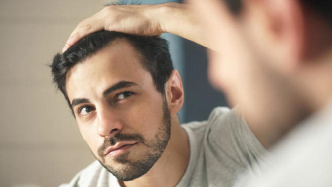 Saçlarımın yanları açılıyor, bir çözümünüz var mı?