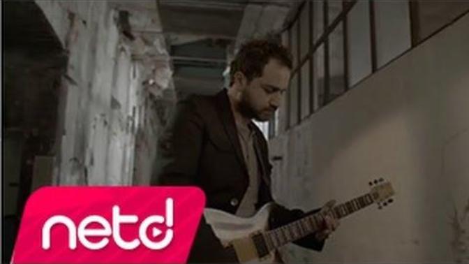 Sevdiğini beklemek mi yeni kişiler mi?