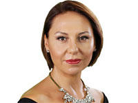 sizce meltem Baytok güzel mi?