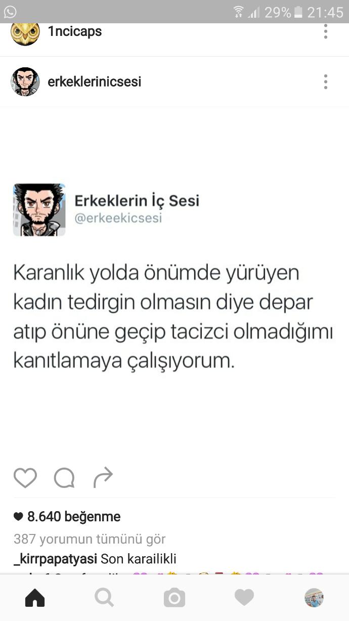 Böyle çocukları neden sevmiyorsunuz da gidip şerefsiz adi köpek erkeklerin peşinden koşuyorsunuz?