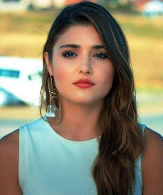 Hande Erçel mi Gizem Güven mi?