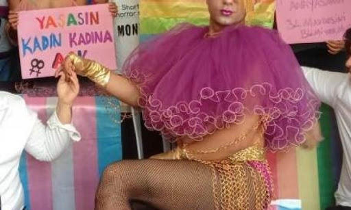 Trans Ne Demek? Trans Kadın, Travesti Anlamları Nedir?