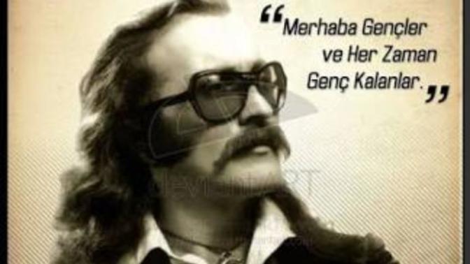 En iyi Cem Karaca şarkısı ve sözü sizin için nedir?