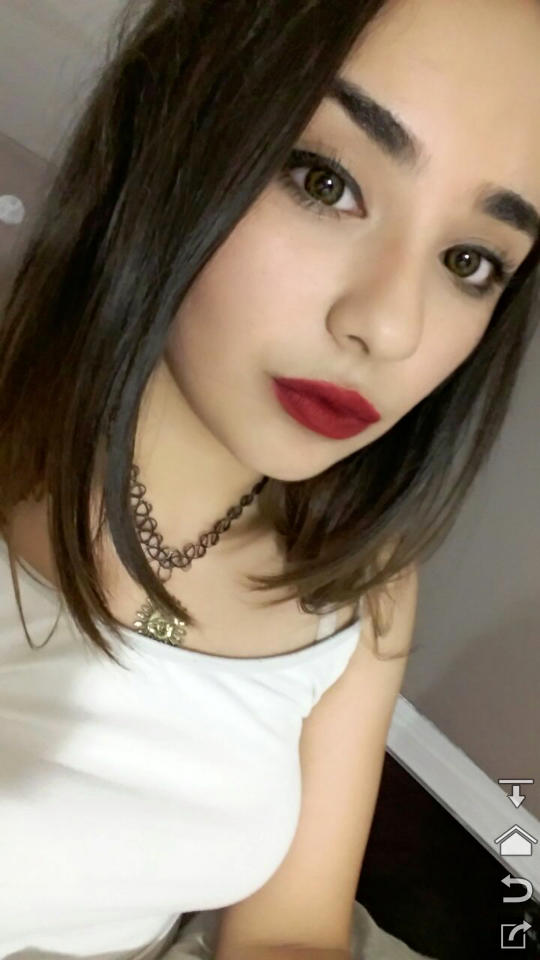 Son zamanlarda oldukça fenomen olan bu kız hkknda siz ne dusunuyosun uz?