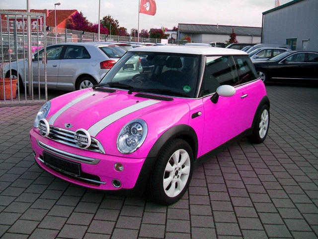 (( Resimli ))Kız Arkadaşıma Mini cooper alacağım sizce pahalı bir hediye mi ?