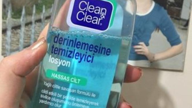 Seboreik dermatit sorununa bu ürünle çözüm buldum nemlendirici vs kullanmıyorum tavsiye ederim?