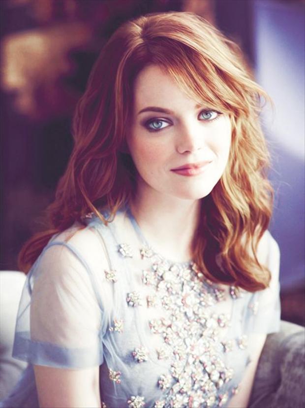 Taylor Swift? Barbara Palvin? Emma Stone? Margot Robbie? Miranda Kerr? Adriana Lima?