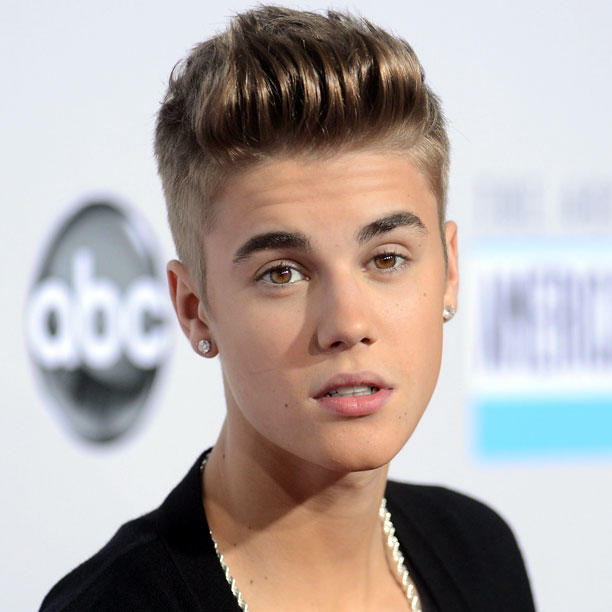 Sizce Justin Bieber gay mi?