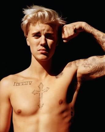 Sizce Justin Bieber gay mi?