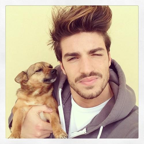 Mariano Di Vaio <3 Oyş beğenen kızlar var mı?
