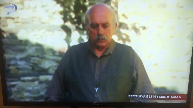 Bildiğiniz komik dizi/film adları var mı? Detaydaki gibi mesela😄?