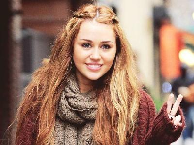 Miley Cyrus mı Katy Perry mi güzel?