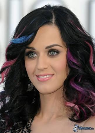 Miley Cyrus mı Katy Perry mi güzel?