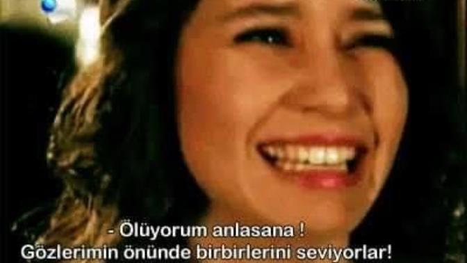Gözlerimin önünde yemek yiyorlar?