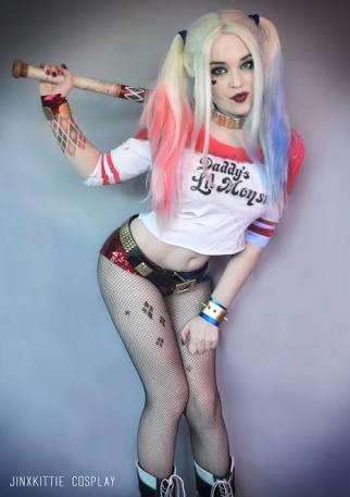Cosplay sever misiniz?