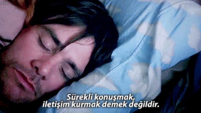 Sessiz ve az konuşan insanların iletişimi sizce zayıf mıdır?