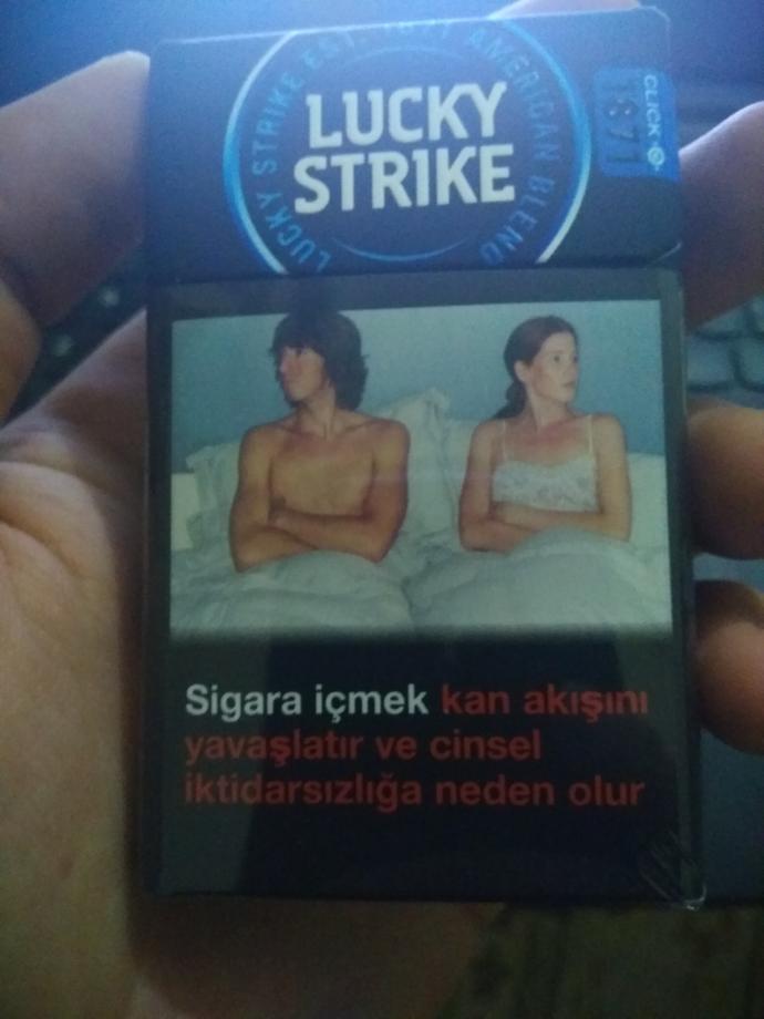 Lucky Strike Böğürtlen
