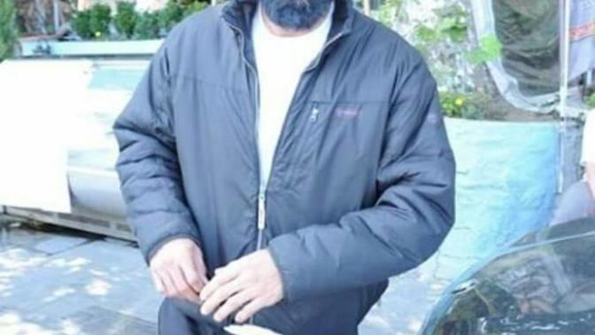 Sizcede Mehmet Akif Alakurt Bu tarzıyla Dincilere benzememiş mi?