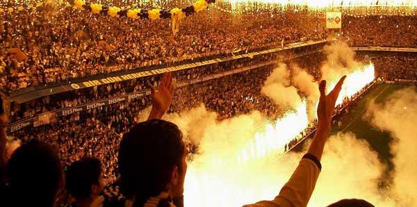 Türkiye nin en iyi tribünü hangisi?