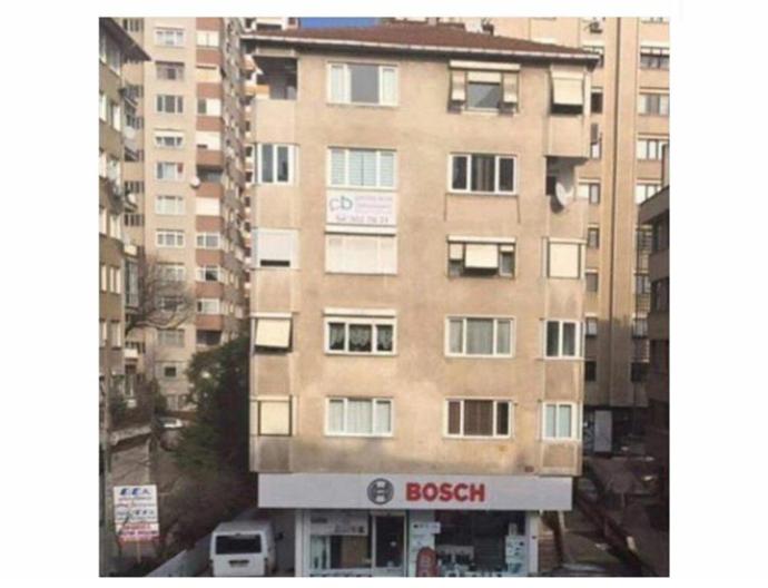 Binanın alti boş ama cokmuyor neden (RESIMLI)?