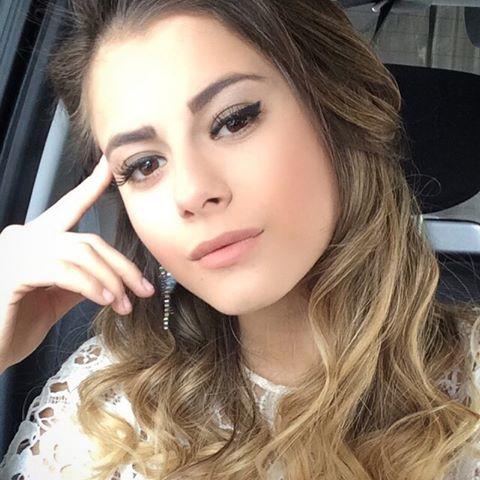 Hangi genç kızımız daha güzel?