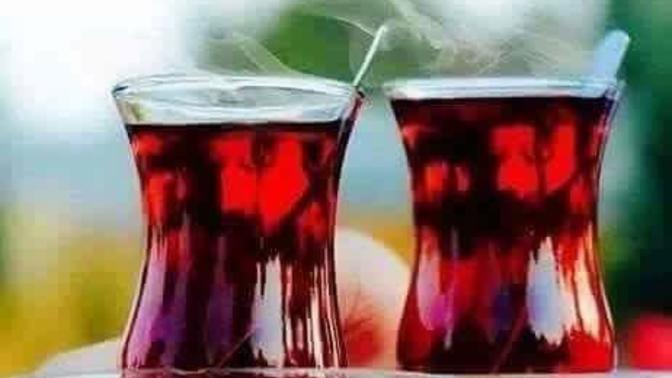 Kahvenin hatırı 40 yıl diyorlar, çayın hatırı kaç yıldır sizce?