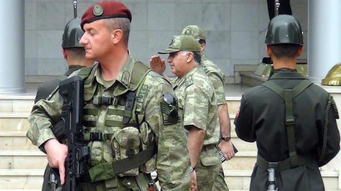 Genelkurmay başkanının korumaları neden bordo bereli askerlerden seçilir?