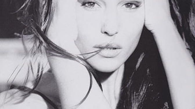 Monica Bellucci Dünya'nın en güzel kadını seçilmiş. Sizce nasıl?