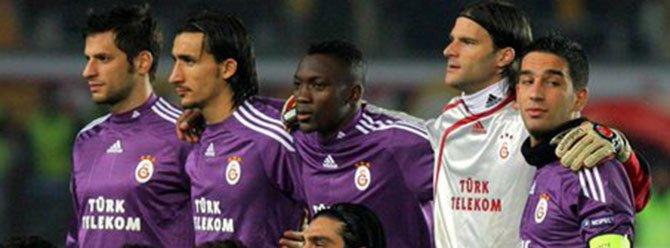 Galatasaray'da mor forma geri geldi, ne düşünüyorsunuz?