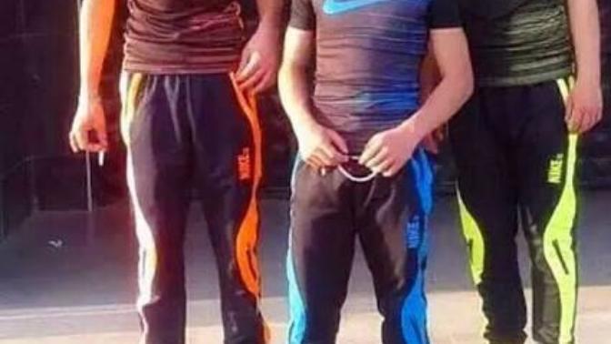 Kardeşimi o eşofmanı giymemesi için nasıl ikna edebilirim?