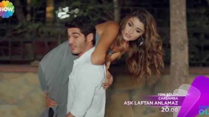 Hande Erçel Çok Taş Degil mi sizce? Acik ara turkiyenin en seksi kizi sizce?