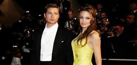 Brad Pitt Angeline Jolie'yi aldatmış,Ayrılıyorlar mı şimdi ?