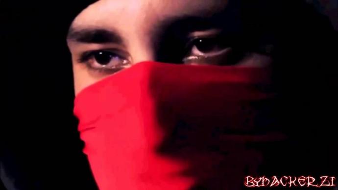 Red Hack Tanıtım Filmindeki Konuşan Kişinin Onur Atilla (güldürgüldür) Olabirmi?