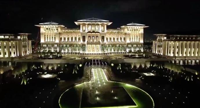 Erdoğan'ın sarayı görünüş olarak nasıl sizce?