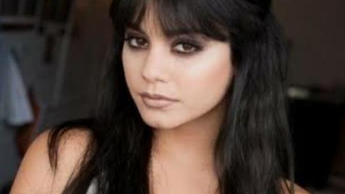 Vanessa Hudgens çok tatlı değil mi?
