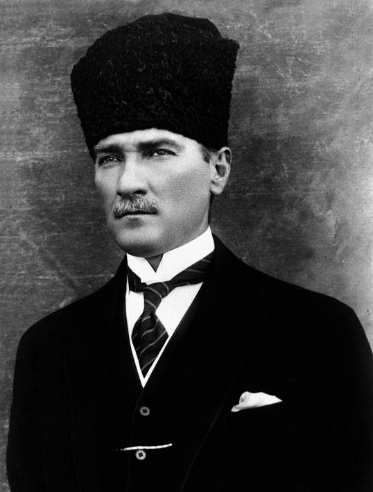 Tanışma imkanınız olsa ölü-diri kimle tanışmak isterdiniz ?