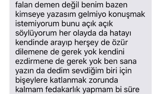 Kız bana soğuk davranmaya başladığını hissettim ama herkese böyle davranıyomuş bu aralar kimseyle konuşmak istemiyomuş?