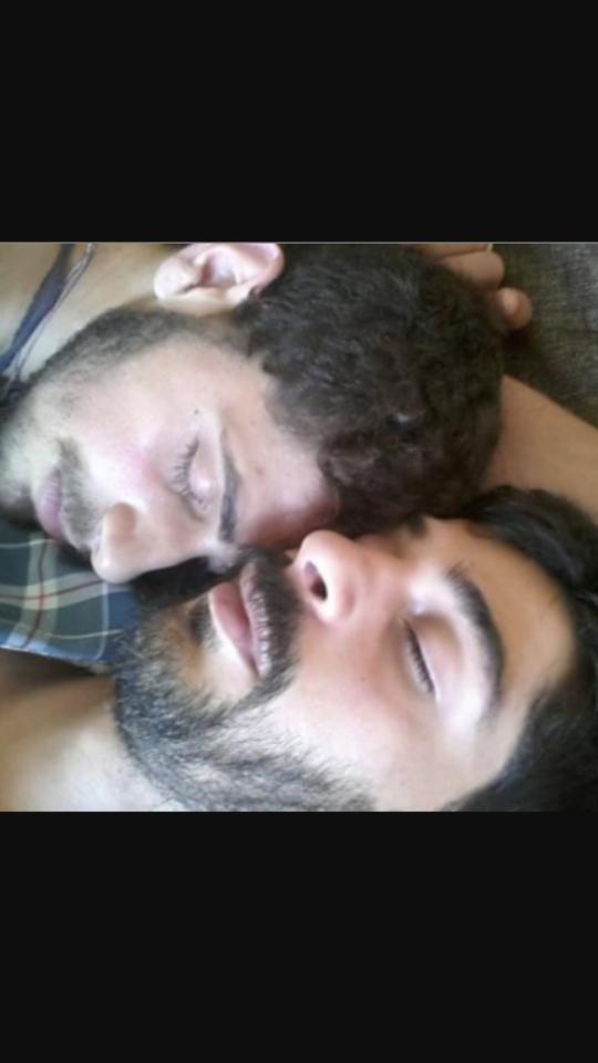 Ekin ve Emrullah'ın Ayrılması Hakkında Ne Düşünüyorsunuz?