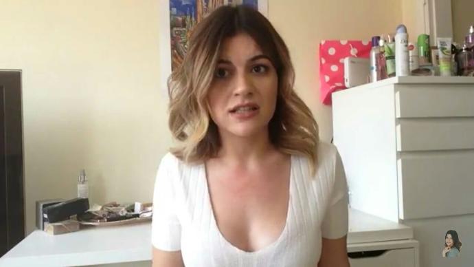 DURU ÖNVER'İN YOUTUBE VİDEOLARINDA DERİN DEKOLTE GİYMESİNİ NASIL BULUYORSUNUZ??