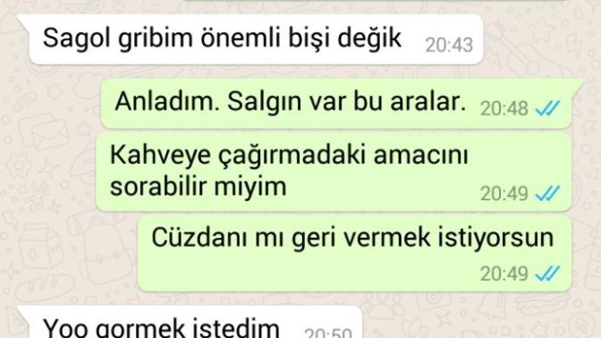 Ne bu şimdi? (Geri de dönmedi ) kendisi eski sevgilim oluyor?