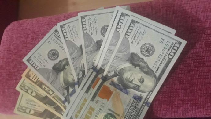 Zengin oldum,30 saniyede 28 bin dolar kazandım yorumları alabilir miyim?