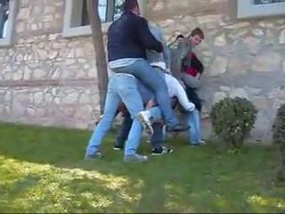 Erkekler neden uzun eşşek oynamayı sever?