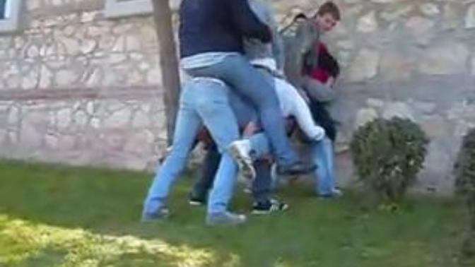 Erkekler neden uzun eşşek oynamayı sever?
